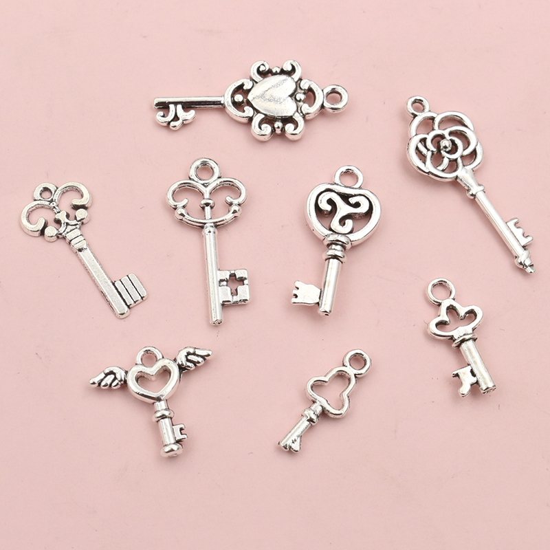Vintage Fashion Nova - 50pcs Vintage Small Key Charms Antique