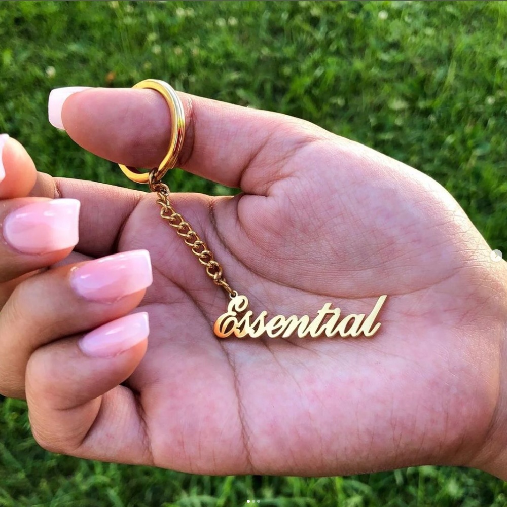 Custom Old English Keychain Pe - Vintage Fashion Names 评论和价格