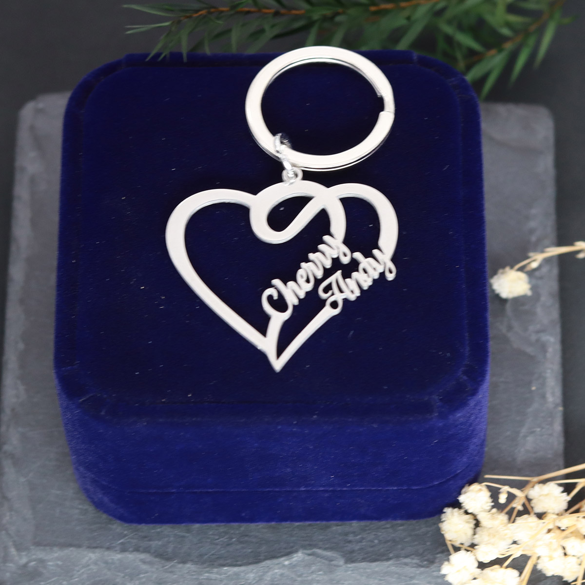 Custom Name Wedding Love Keych - Vintage Fashion Names 评论和价格