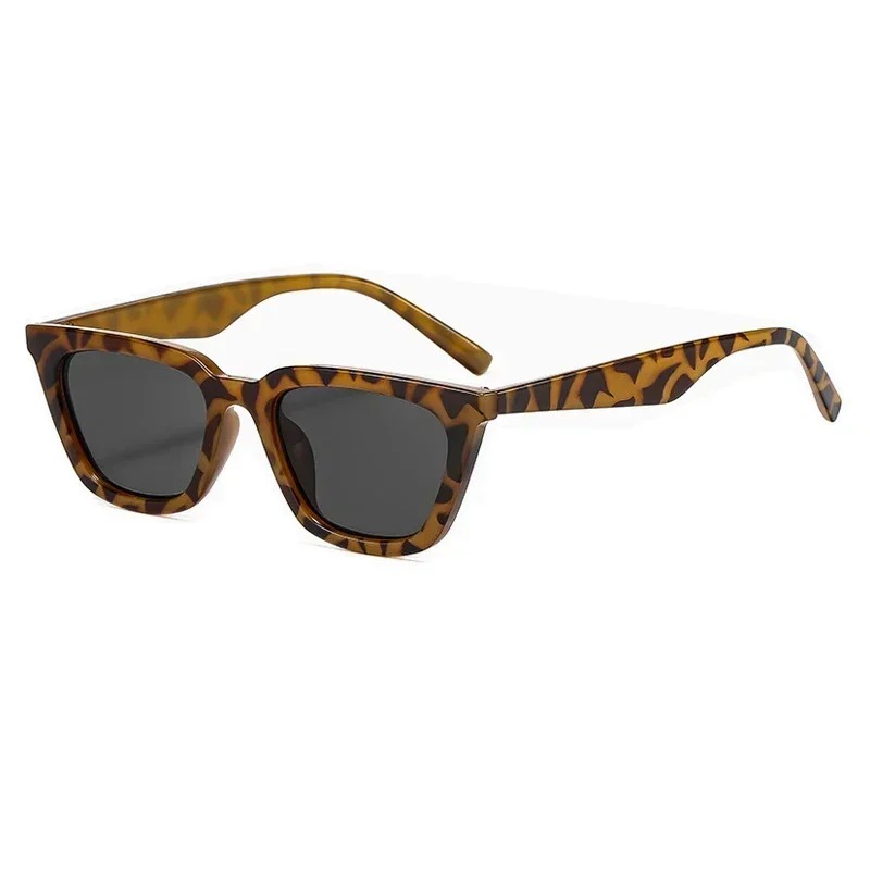 Classic Black Vintage Cat Eye  - Vintage Fashion Trends 评论和价格