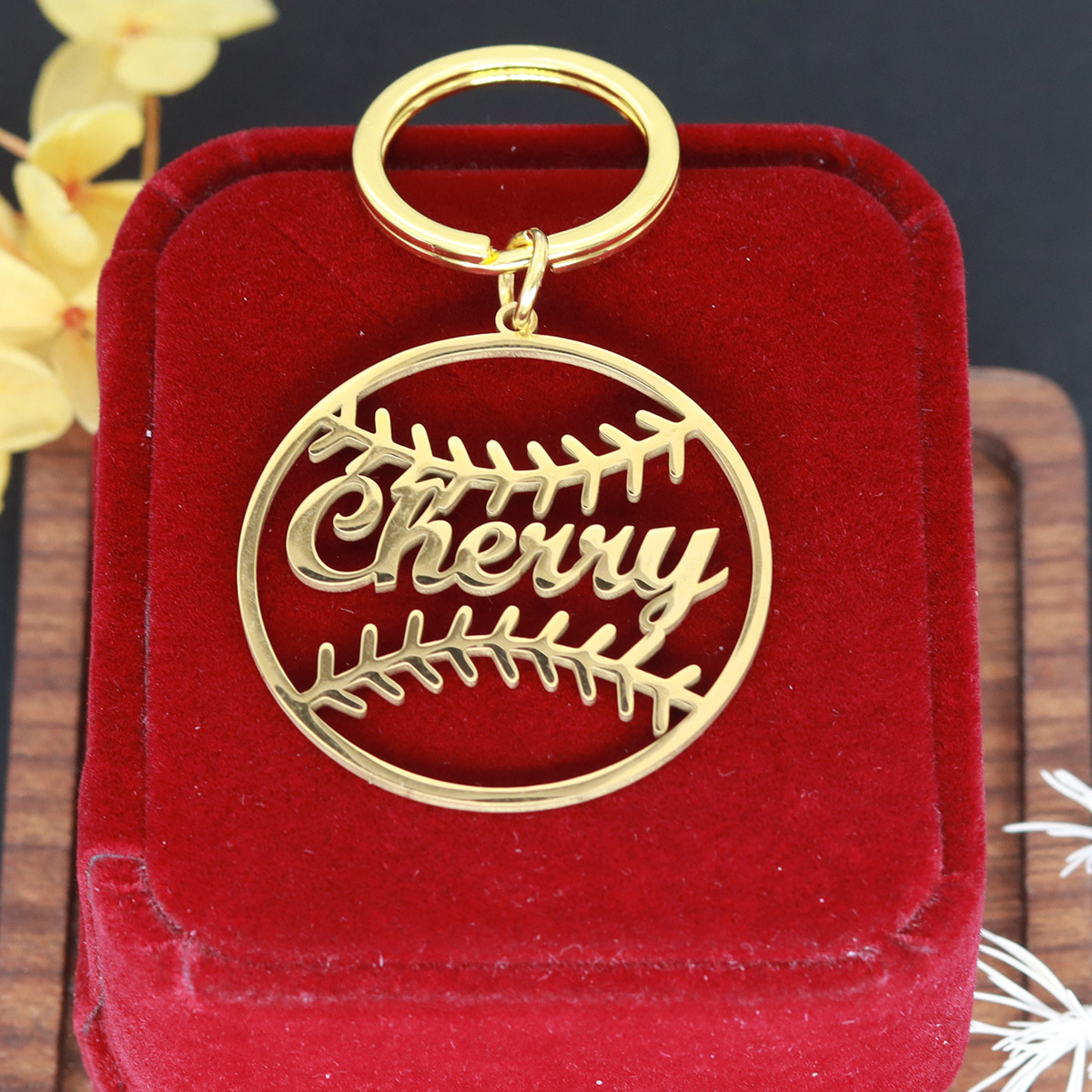 Custom Name Ball Keychain Pers - Vintage Fashion Names 评论和价格