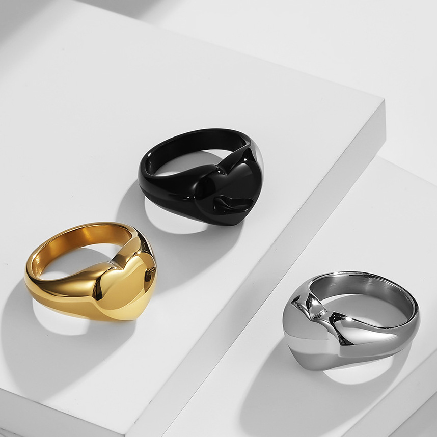 Customized Women Signet Ring C - Vintage Fashion Names 评论和价格