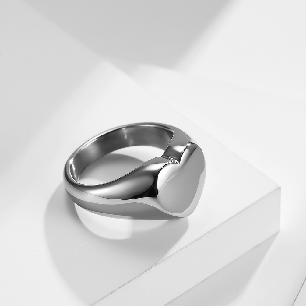 Customized Women Signet Ring C - Vintage Fashion Names 评论和价格